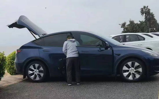 为场景造车，易咖智车一举发布7款无人车新品