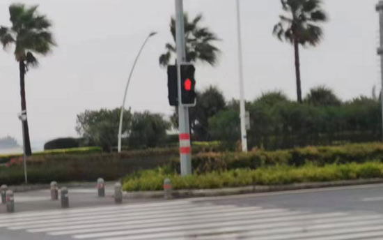 自动启停正确的等红灯方式