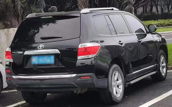 汉兰达真实油耗是多少（丰田v8车是霸道还是酷路泽呢）