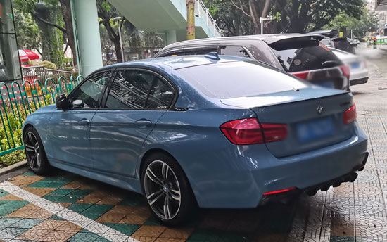 后视镜小圆镜拆除方法（小圆镜有用吗）