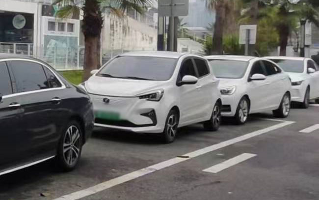 长安逸动二手车(长安逸动xt二手车)