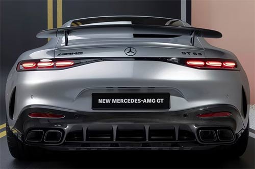 2024款奔驰AMG GT增加实用性