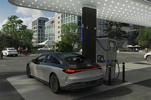 梅赛德斯的电动汽车充电器将于今年秋季开放