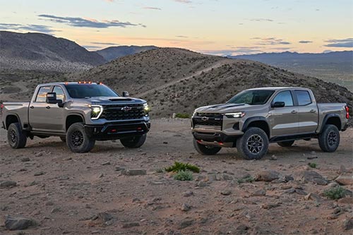 2024雪佛兰Colorado和Silverado 2500 ZR2 Bison首次驾驶评论